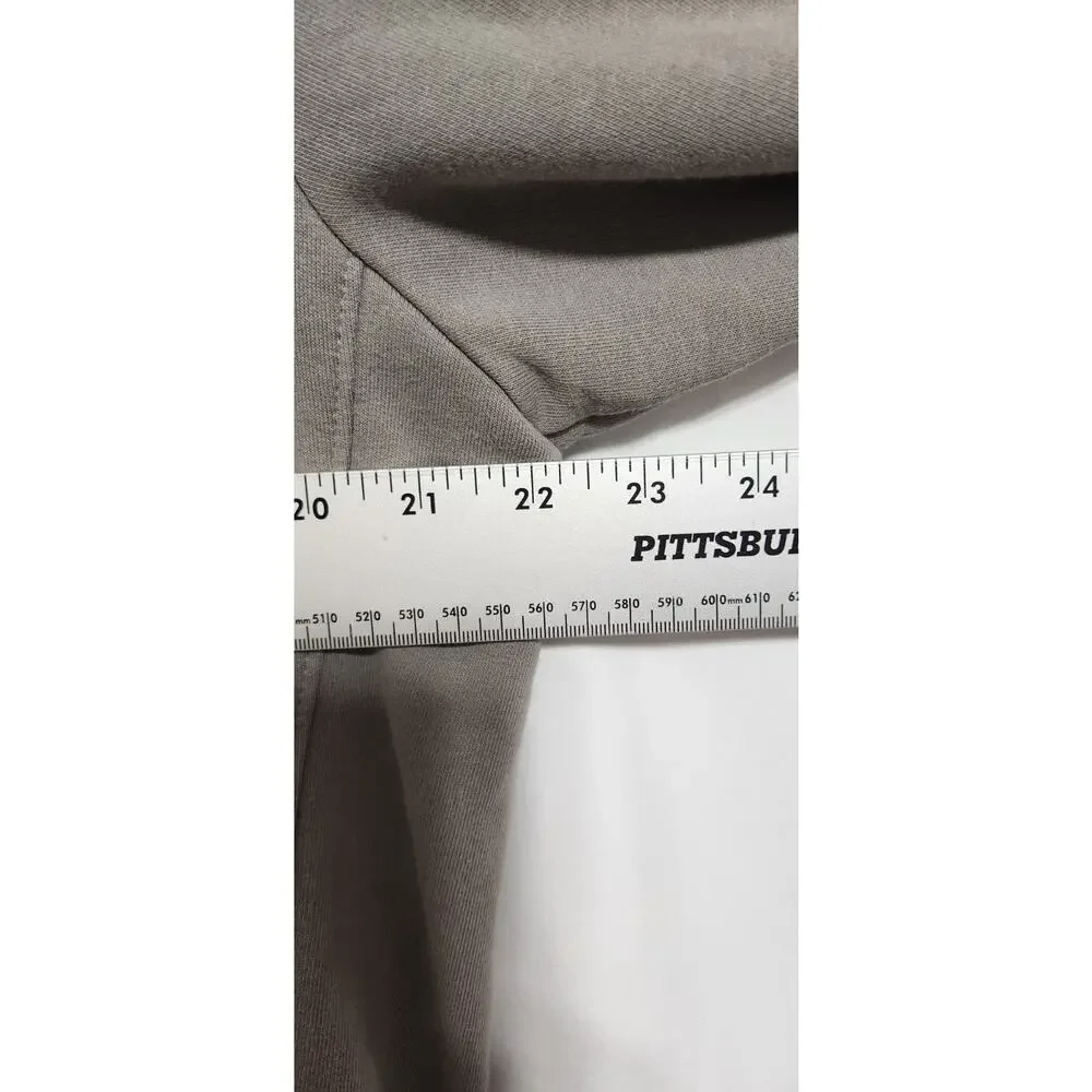 Puma Scuderia Ferrari Jacket‎ Men size L Gray RARE One Stain Left Wrist See Pics